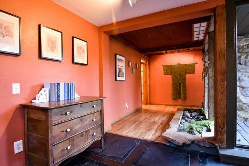 Paloma Creek Lodge