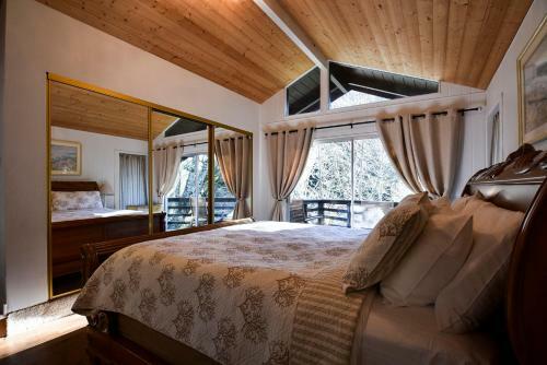 Paloma Creek Lodge