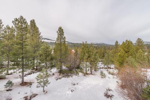 Haworth, Single Family At Truckeee
