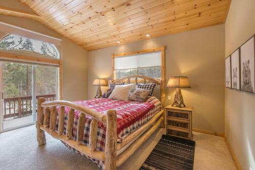 Haworth, Single Family At Truckeee