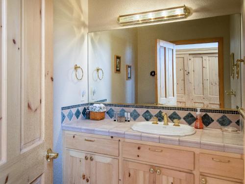 11454 Chalet Rd Home
