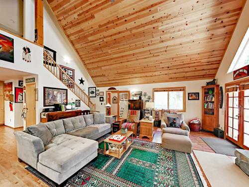 12630 Bernese Lane Home