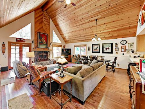 12630 Bernese Lane Home