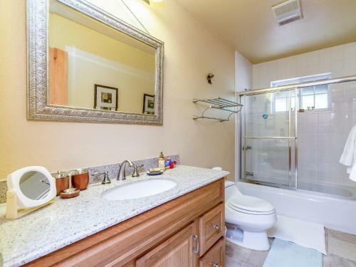14029 Northwoods Blvd Home