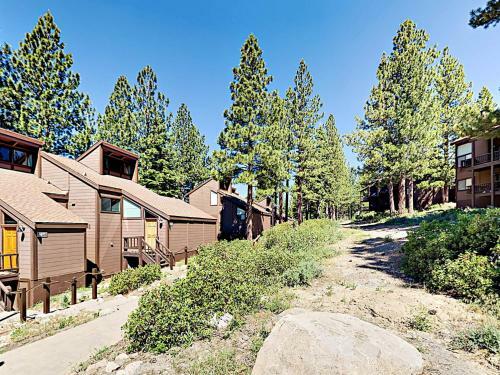 Mountain Views At Northstar Townhouse