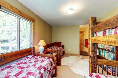 Skiview Cabin
