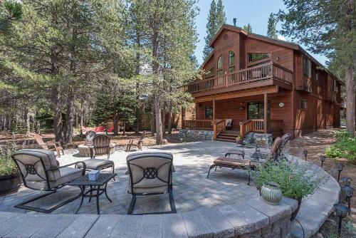 Davos Delight At Tahoe Donner