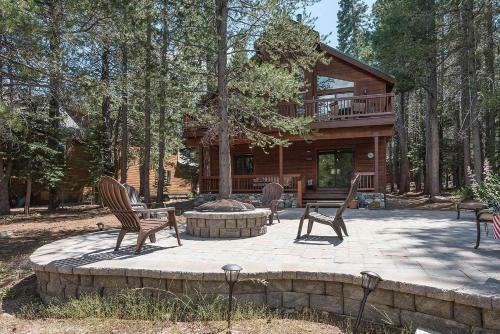 Davos Delight At Tahoe Donner