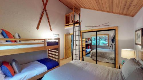 Family Mountain Chalet - 2br/2ba