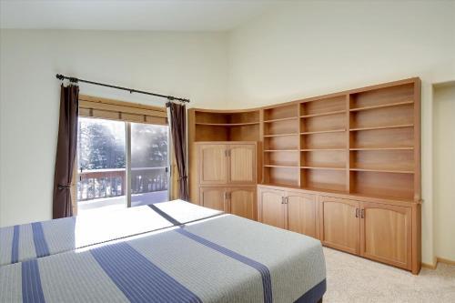 Tahoe Donner Vacation Home - Davos Home