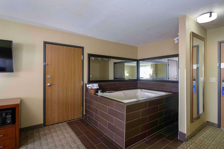 Hotel Comfort Inn Near Gila National Forest