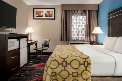 Hotel Baymont Inn & Suites Muncie