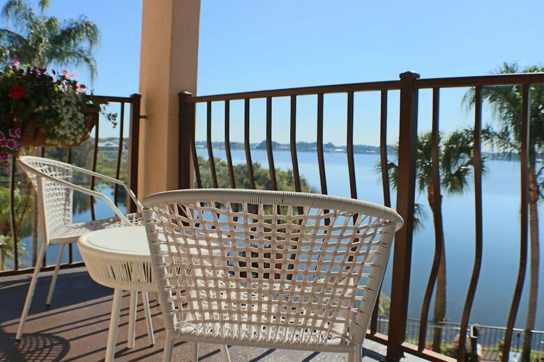 Hotel Inn On The Lakes