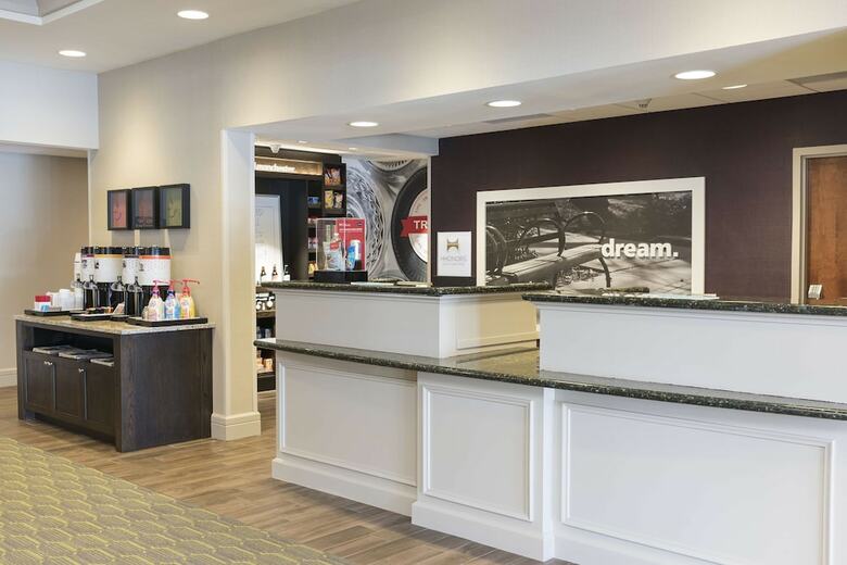 Hotel Hampton Inn & Suites Manchester