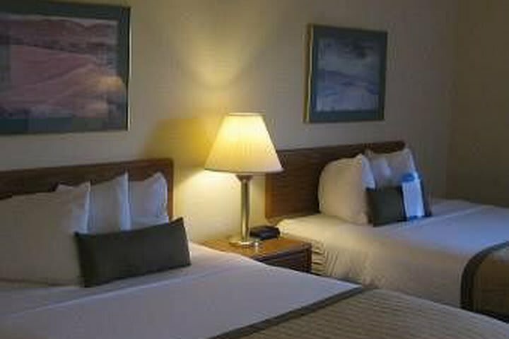 Hotel Baymont Inn And Suites Janesville