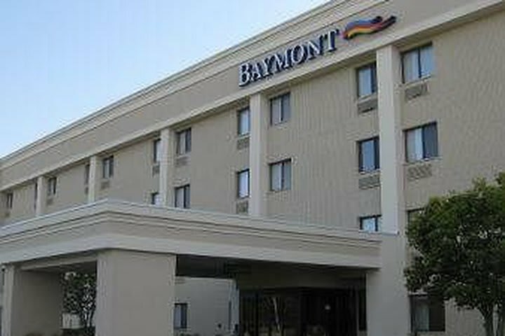Hotel Baymont Inn And Suites Janesville