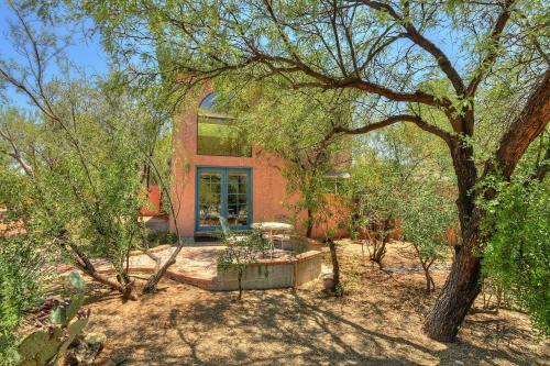 Azure Gate Bed And Breakfast
