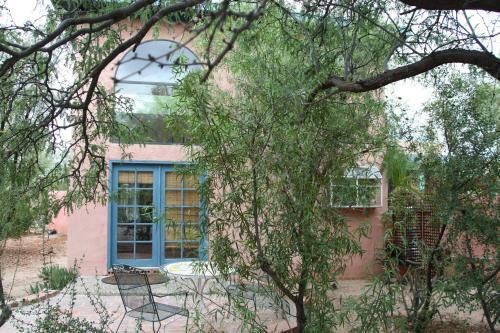 Azure Gate Bed And Breakfast