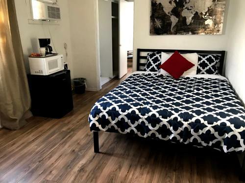 Posada Mojave Trails Inn And Suites