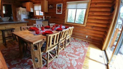 River Chant Lodge
