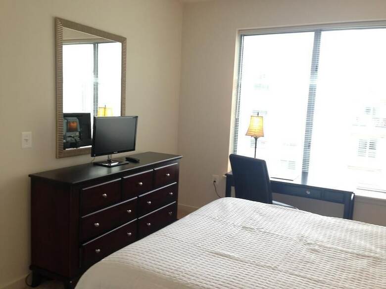 Apartamento National At Tysons Corner II