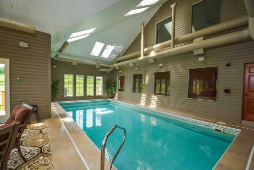 Serenity Now Five-bedroom Holiday Home