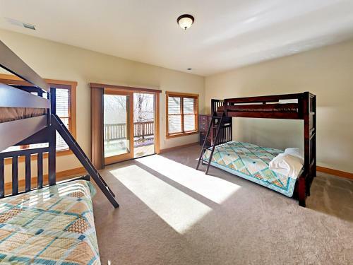 Wolf Ridge Townhome #156394 Townhouse