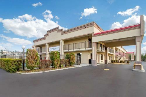 Hotel Econo Lodge Lenoir City