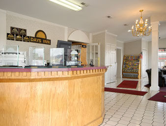 Motel Days Inn Lenoir City