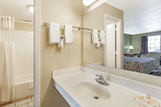 Motel Days Inn Lenoir City
