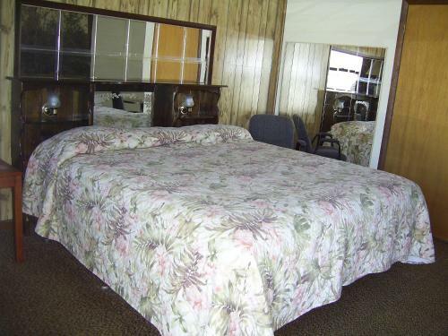 Cedar Grove Motel