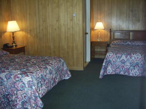 Cedar Grove Motel