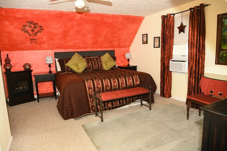 Bed & Breakfast Clay Corner Inn