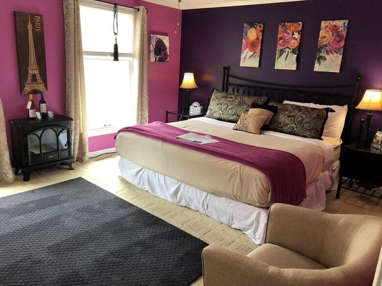 Bed & Breakfast Clay Corner Inn
