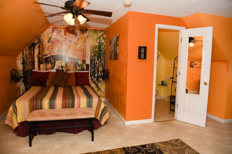 Bed & Breakfast Clay Corner Inn