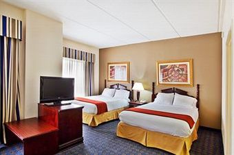 Holiday Inn Express Hotel & Suites Lawrenceville