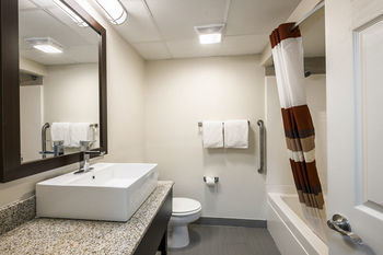Cloud 9 Hotel