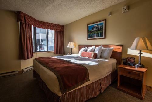 The Grand Lodge Hotel And Suites