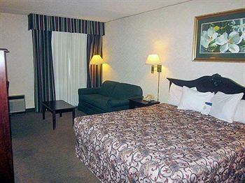 Motel 6 Zanesville