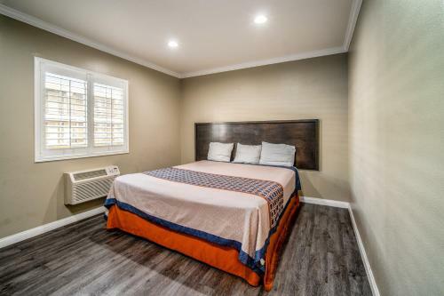 Motel Regency Inn & Suites Downey