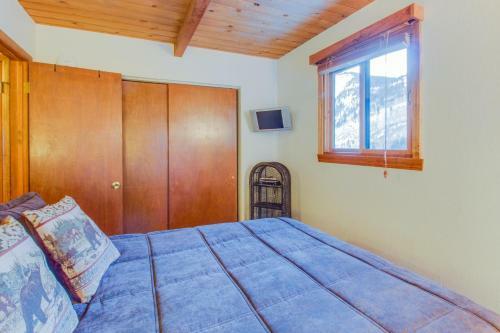 Primrose Cabin