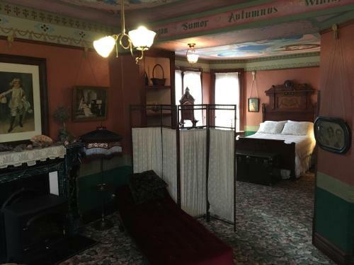 Geiger Victorian Bed And Breakfast