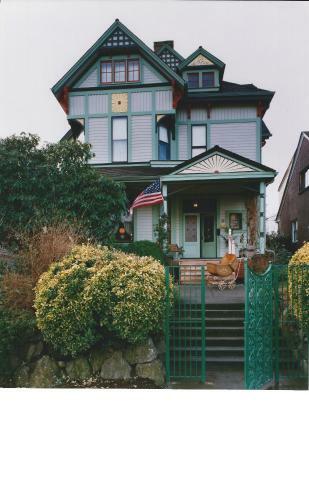 Geiger Victorian Bed And Breakfast