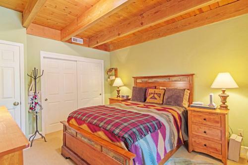 Clubhouse Home