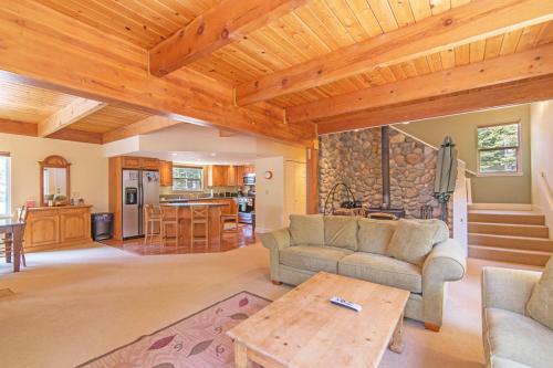 Clubhouse Home
