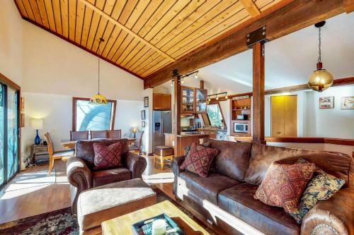The Fairway Lodge
