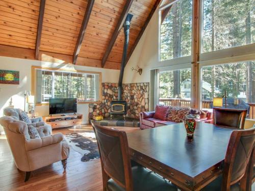 Charming Tahoe Chalet