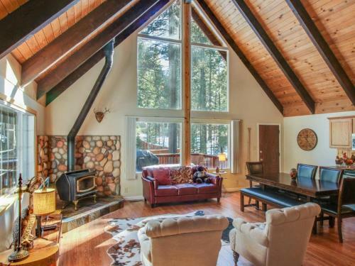 Charming Tahoe Chalet