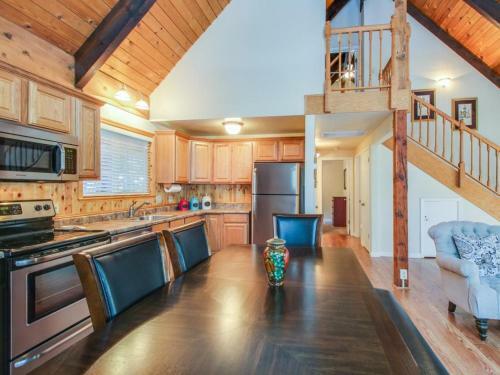 Charming Tahoe Chalet
