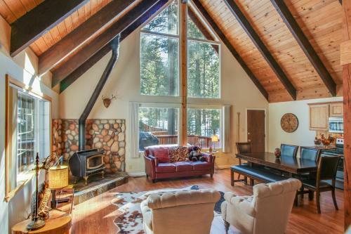 Charming Tahoe Chalet